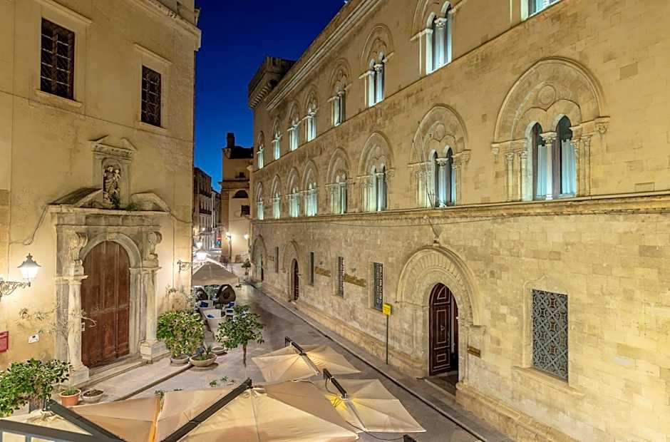 Fiveplace Design Suites & Apartments