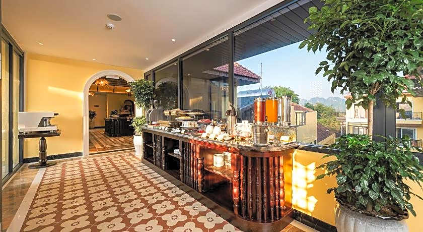 Tam Coc Holiday Hotel & Villa