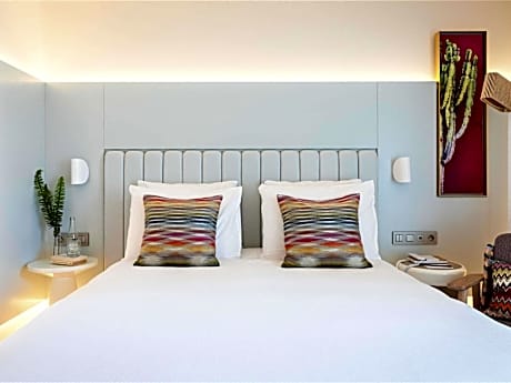 Superior Queen or Twin Room