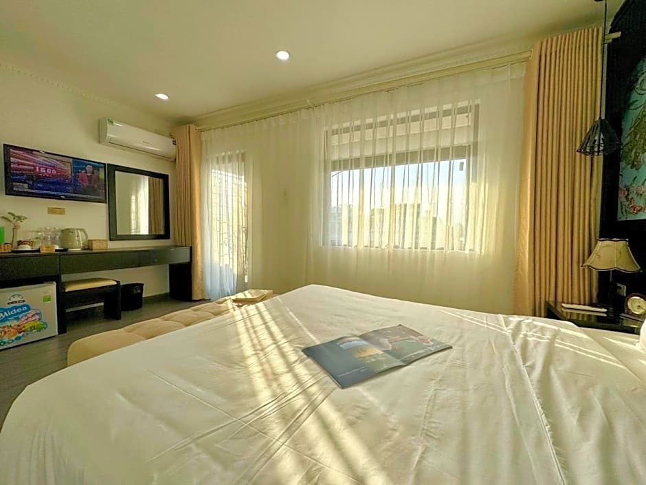 Hanoi Elpis Hotel