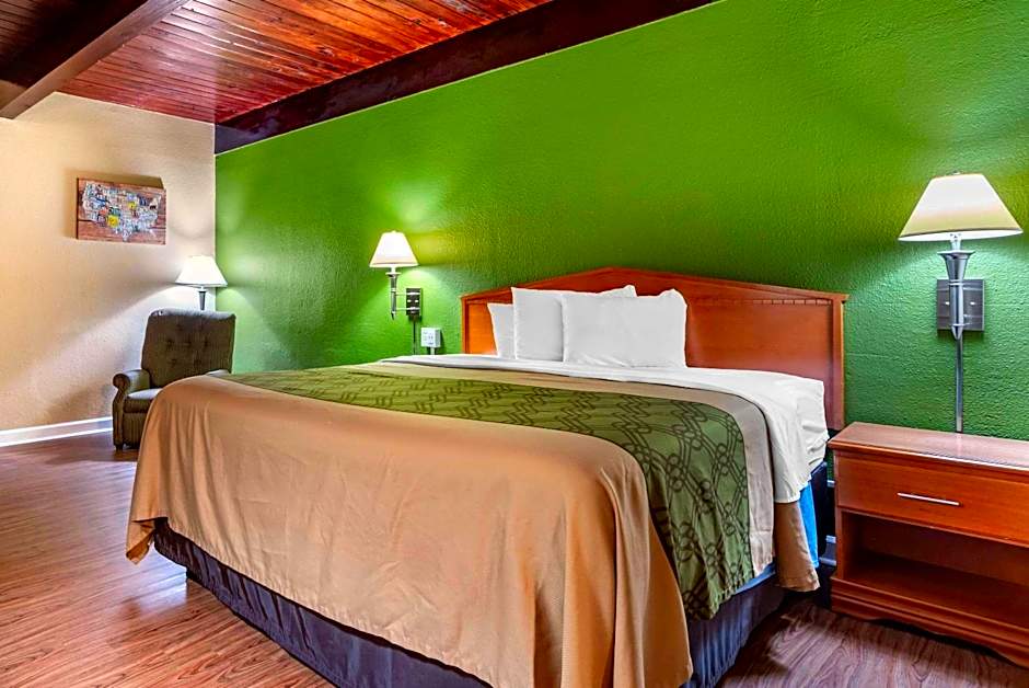 Econo Lodge Tallahassee Downtown - University