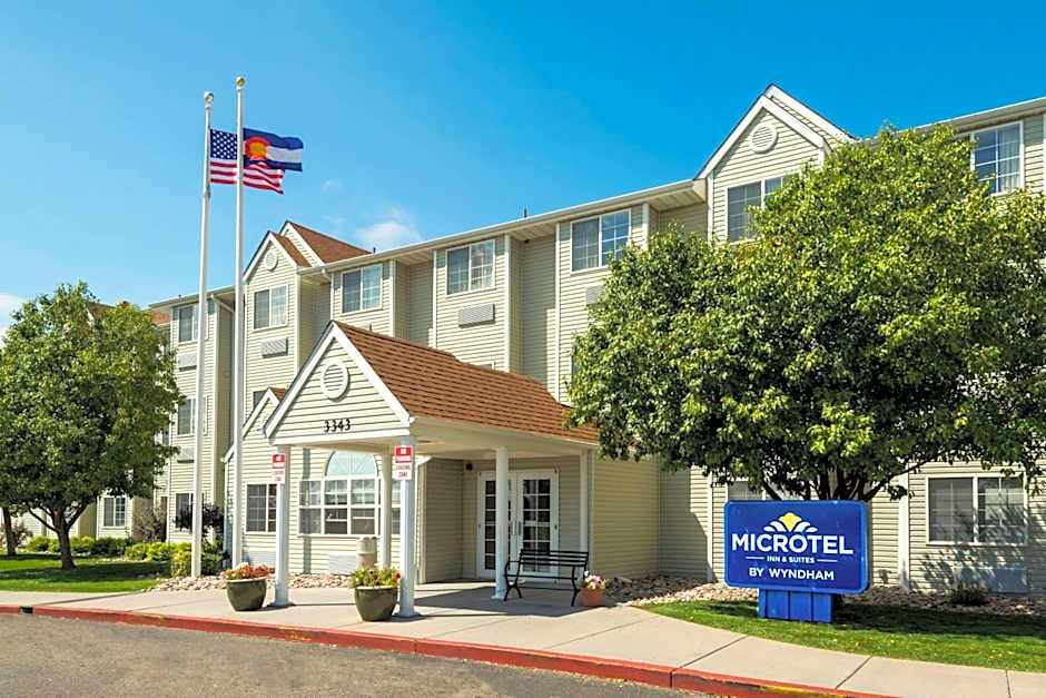 Microtel Inn & Suites By Wyndham Pueblo