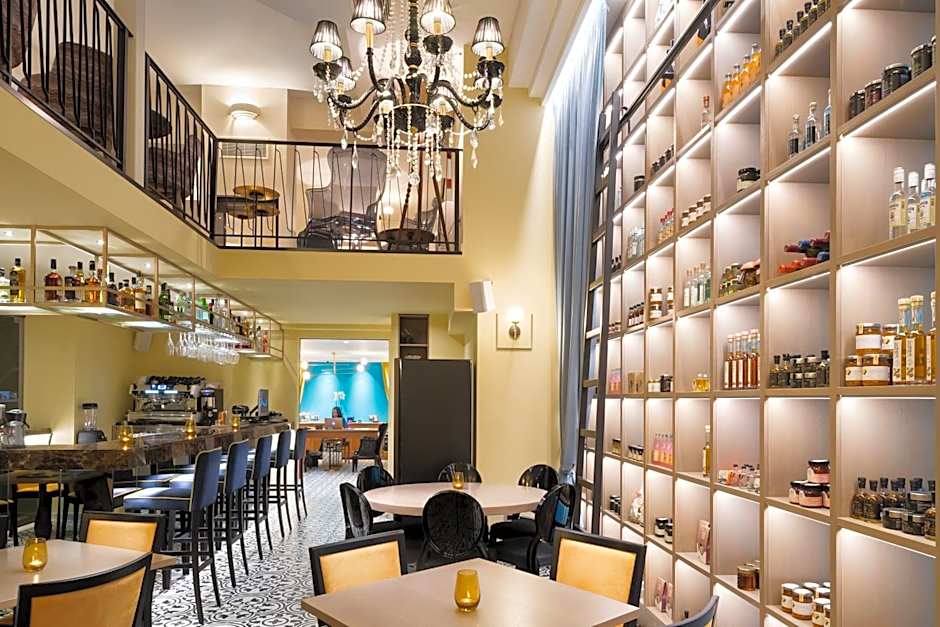 Legacy Gastro Suites