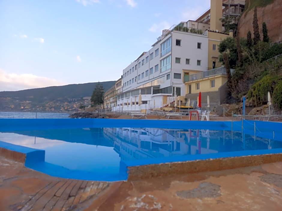 Hotel La Perla Del Capo