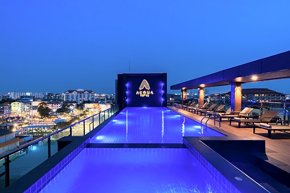 Acqua Hotel (SHA Plus)