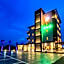 Urban Oasis Inn