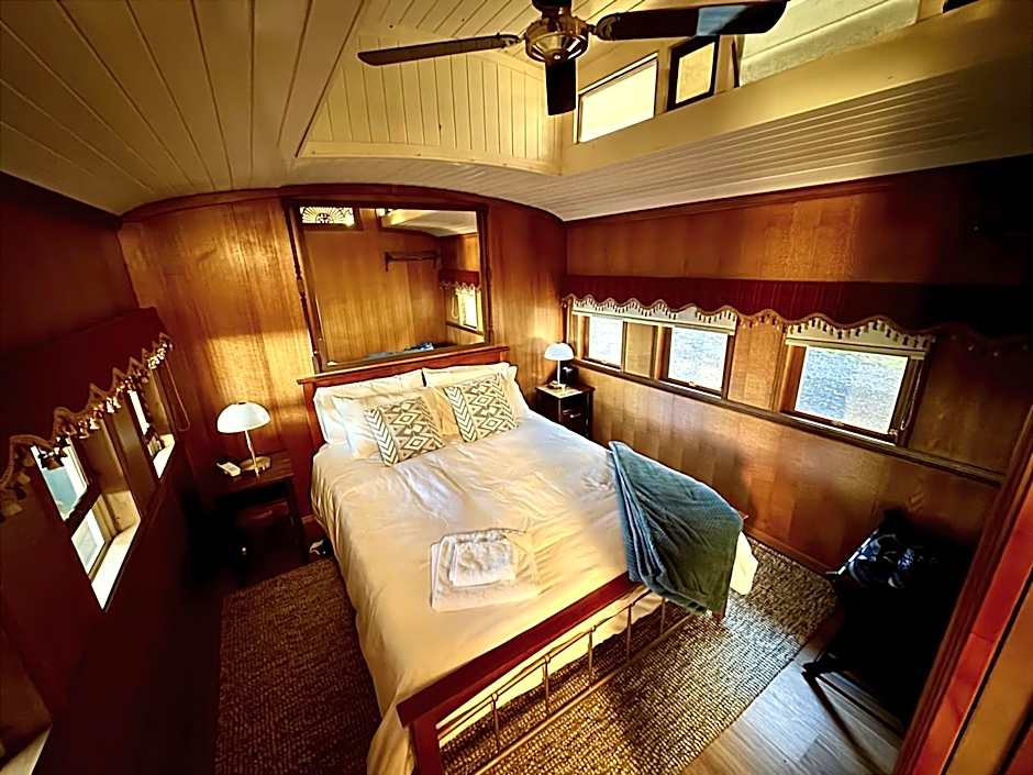 Photo 1 of 50 of Deluxe Bungalow