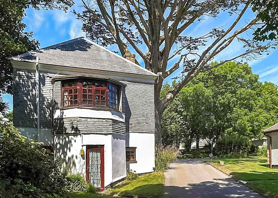 Kenegie Manor