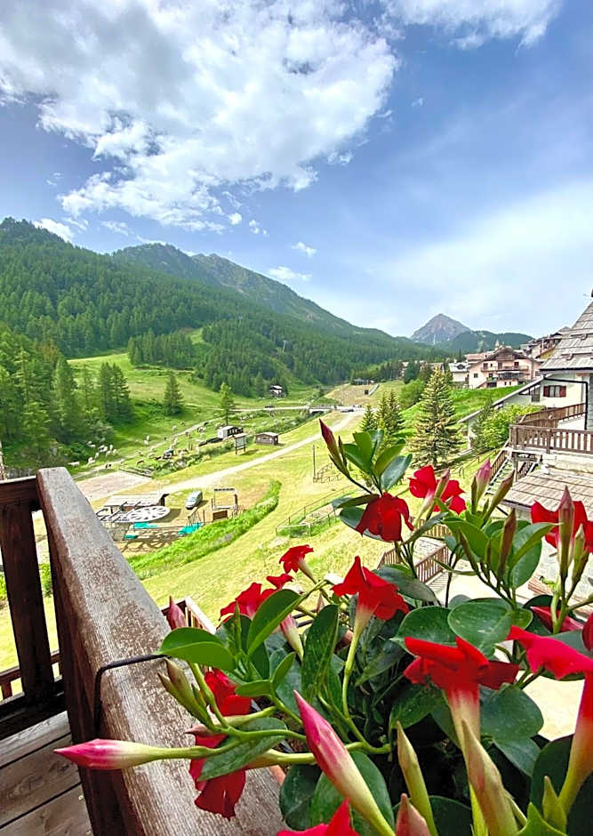 Hotel Piccolo Chalet