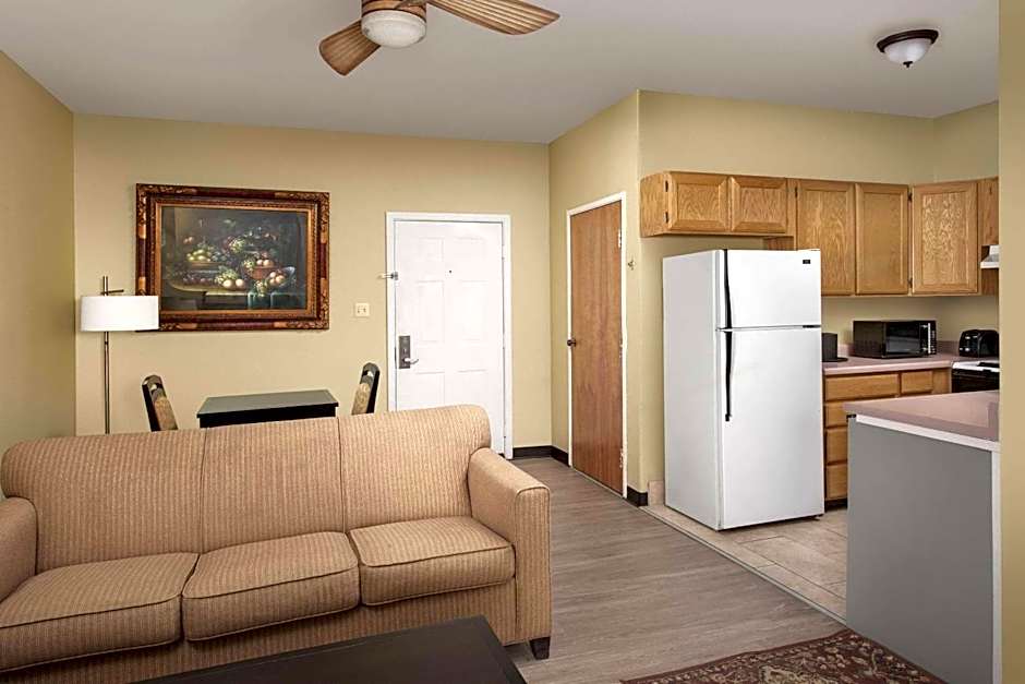 Quality Inn & Suites Gallup I-40 Exit 20