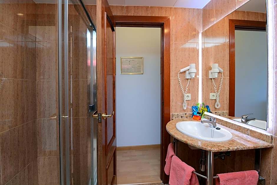 Don Angel & SPA & Padel- Adults Recommended