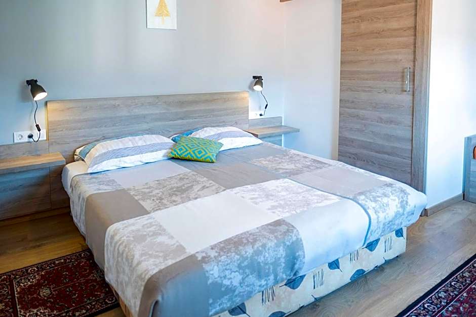 Rooms Pevc & Hostel Ljubno ob Savinji