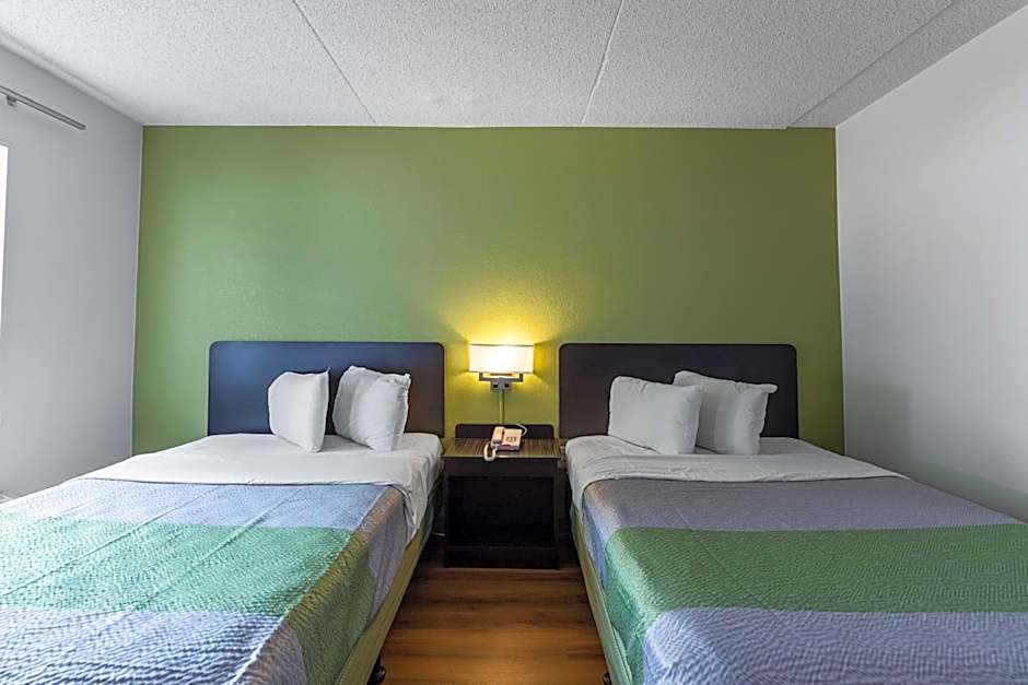 Motel 6-Warminster, PA