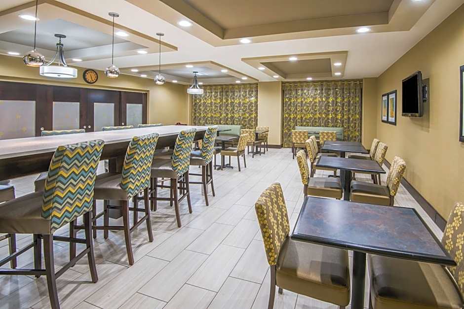 Holiday Inn Express Hotel & Suites Ashland By IHG