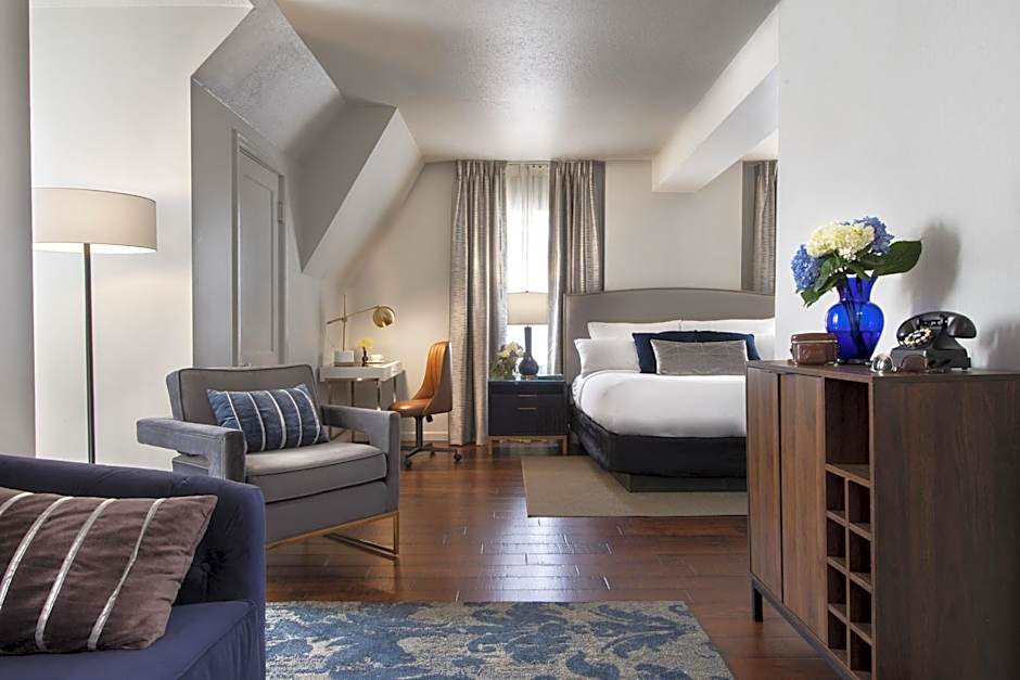 Seven Gables Inn, St Louis West, a Tribute Portfolio Hotel