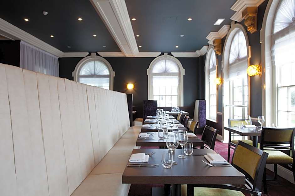 London Croydon Aerodrome Hotel, BW Signature Collection