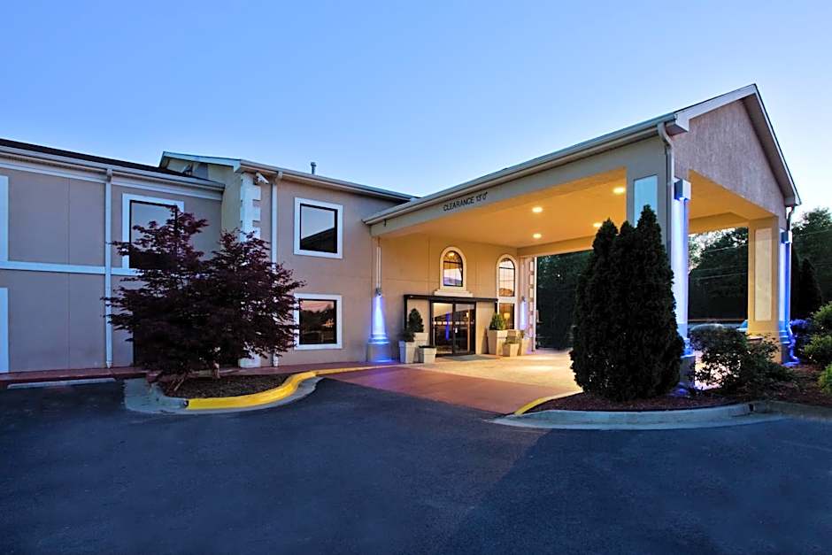 Country Inn & Suites by Radisson, Griffin, GA