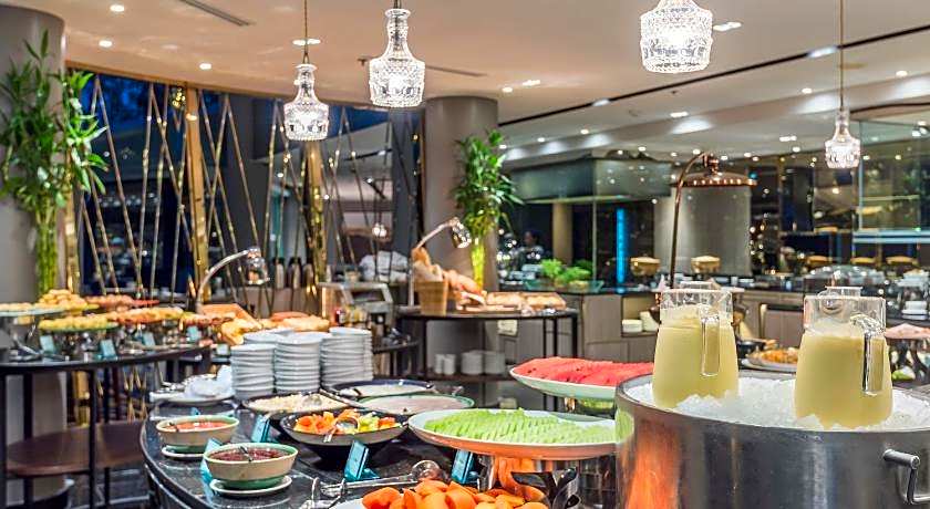 Chatrium Hotel Riverside Bangkok