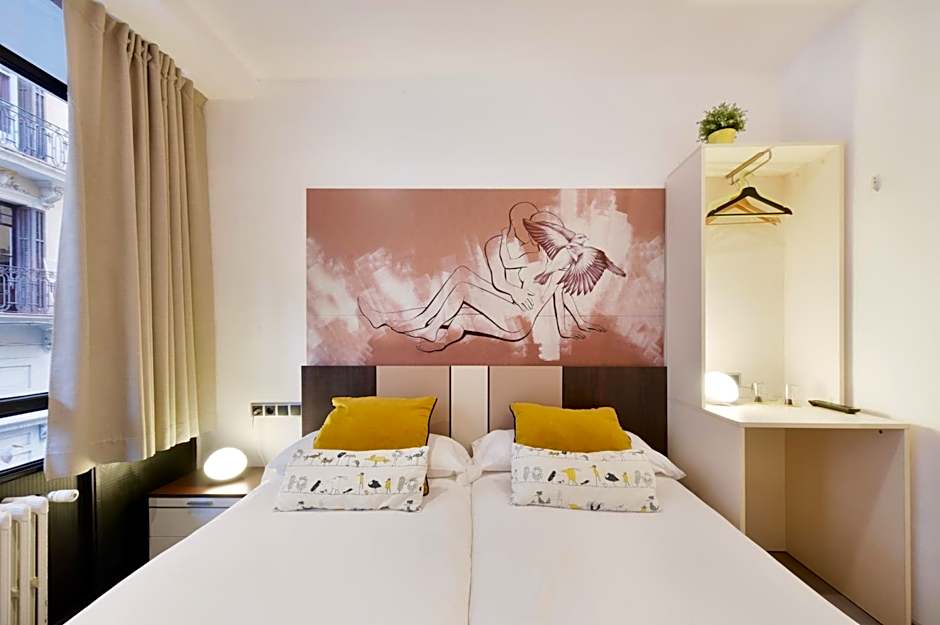 Free Hostels Barcelona