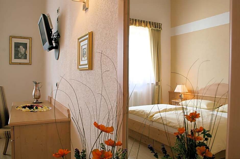 Hotel Rifugio Solander