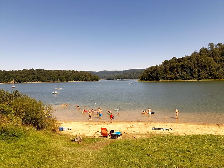 Domek nad jeziorem, Kalinówka w Olchowcu, Solina