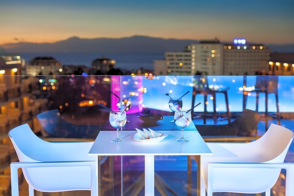 Tigotan Lovers&Friends Playa las Américas