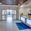 Holiday Inn Express & Suites Detroit - Farmington Hills By IHG