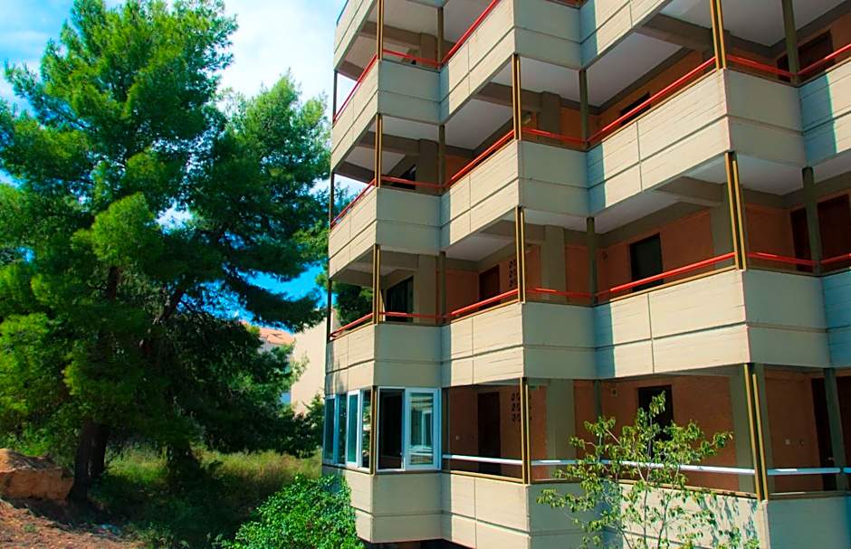 Apollonia Hotel Apartments