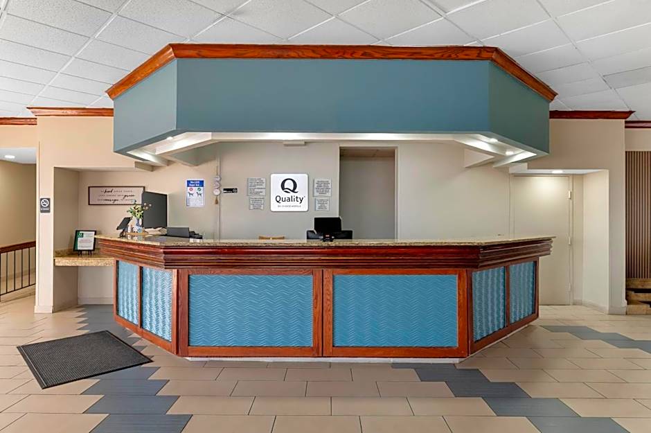 Quality Inn & Suites Kansas City - Independence I-70 East