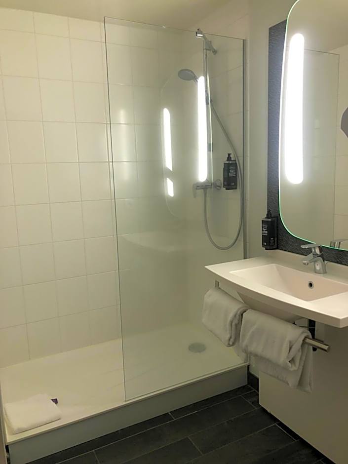 ibis Clermont Ferrand Nord Riom