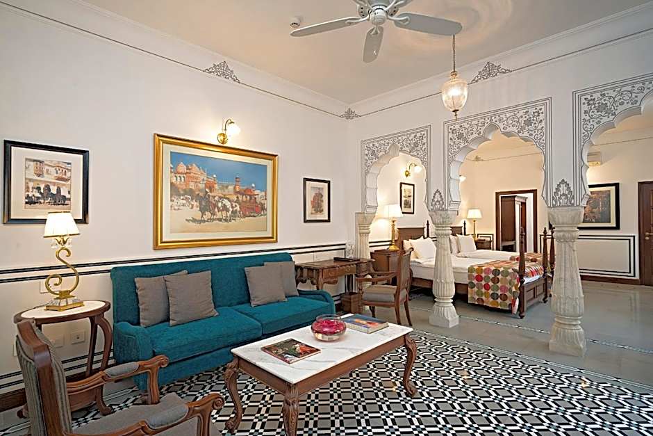 Suite — 8 fotoğraftan 1. fotoğraf