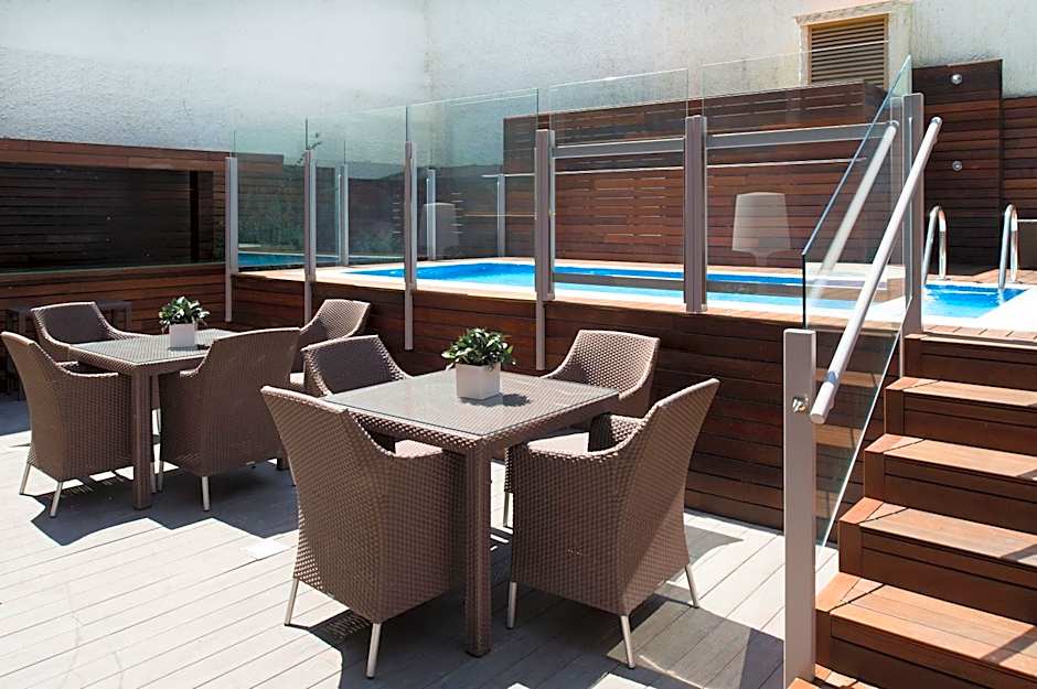 Catalonia Mikado Hotel