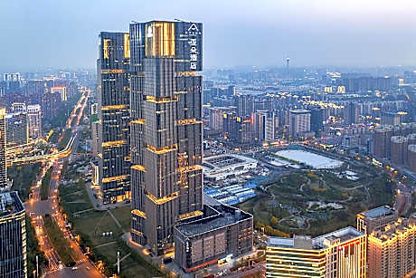 Atour Hotel Zhengzhou East High-speed Railway Station