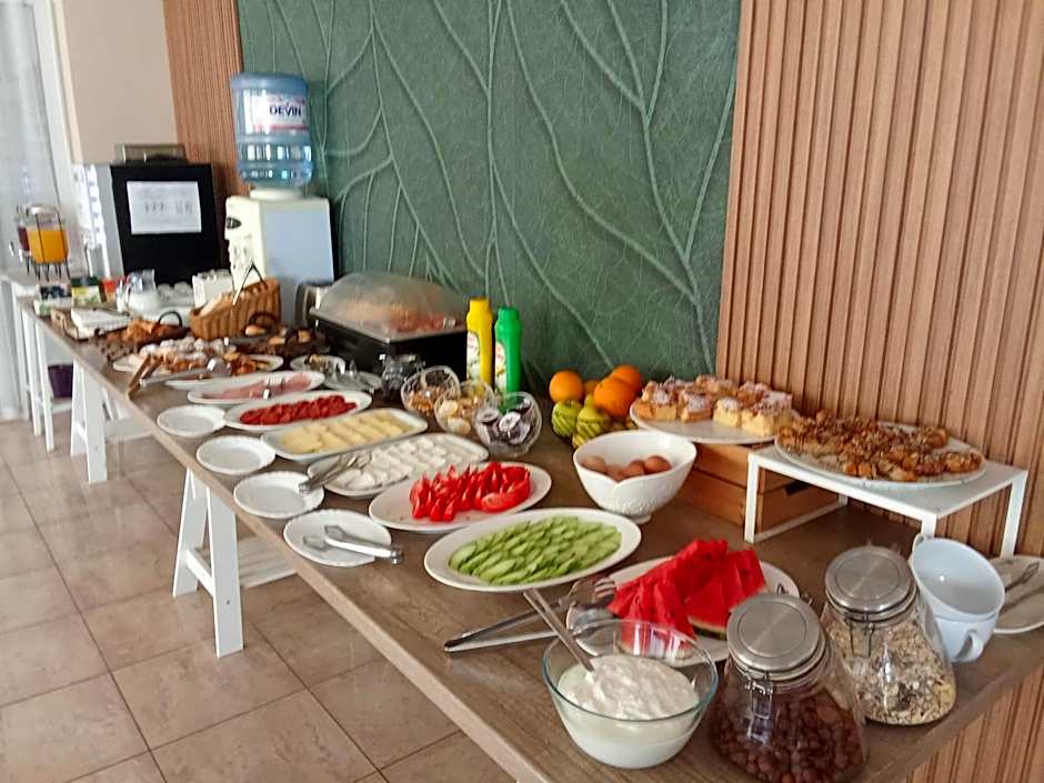 Alekta Hotel - Free Parking