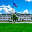 Lancaster Inn & Suites