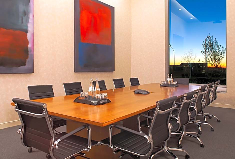 Novotel Toronto Vaughan Centre Hotel