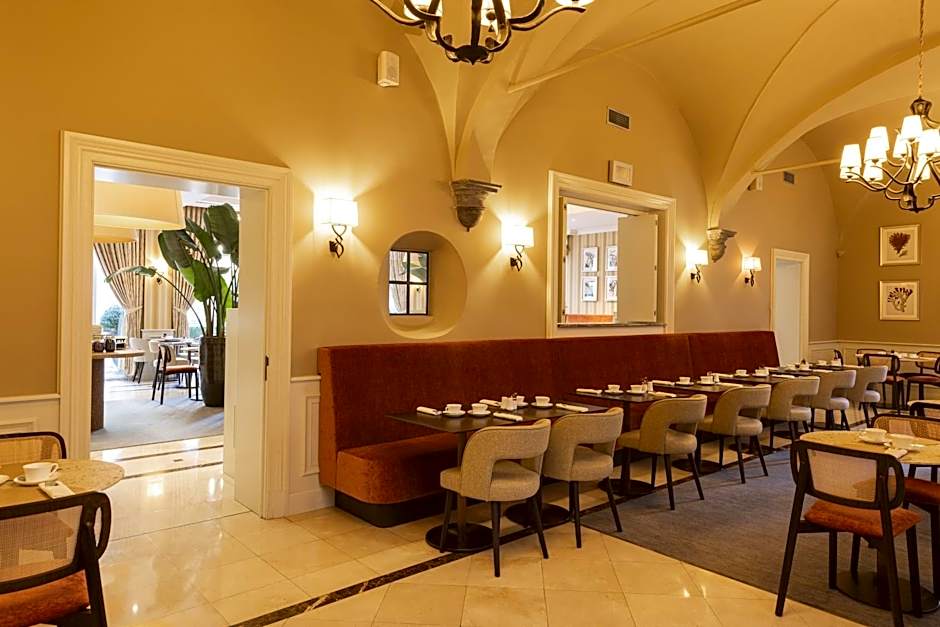 Dukes Palace Residence