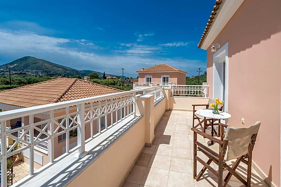 Lorenzo Villas with Private Pool, 200m from the beach, by ZanteWize