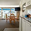 Hananui Lodge and Apartments