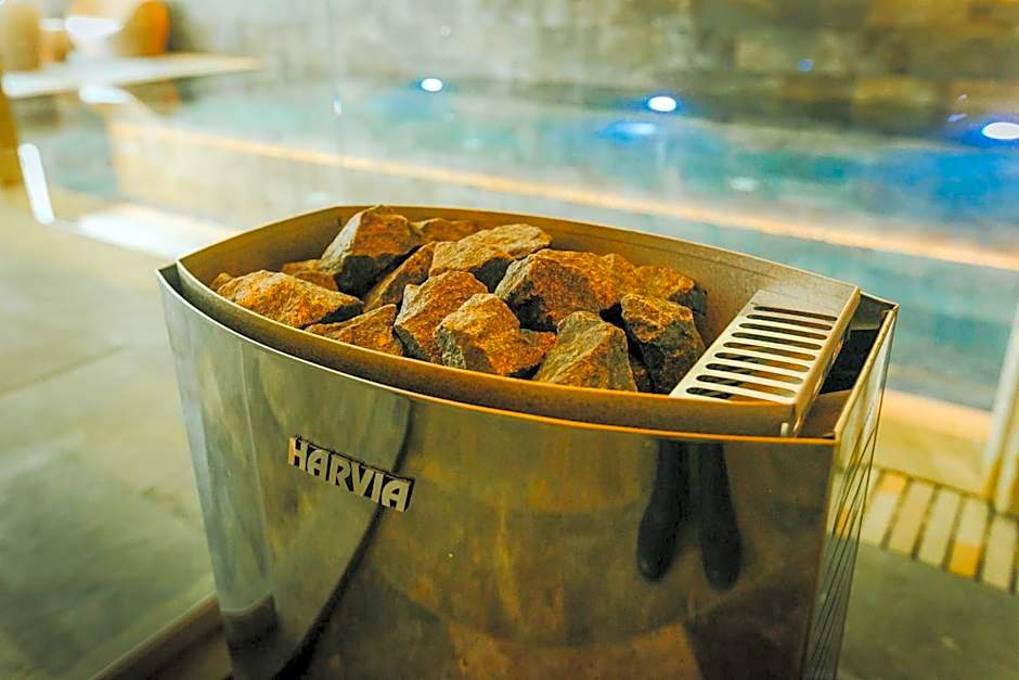 Lostrita - Pastravarie, Hotel & SPA