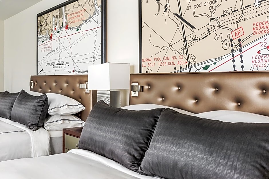 THE TENNESSEAN Personal Luxury Hotel