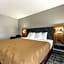 Quality Inn & Suites Manhattan