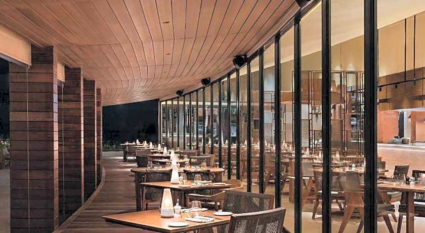 SO/ Maldives