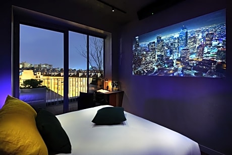PARADISO SUPERIOR ROOM