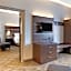 Holiday Inn Express Branson - Green Mountain Drive By IHG