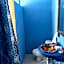 Riad Lola