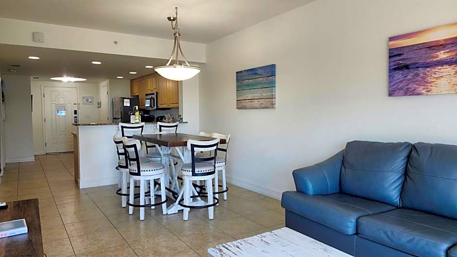 Treasure Island Condo - Beaches and Pickleball