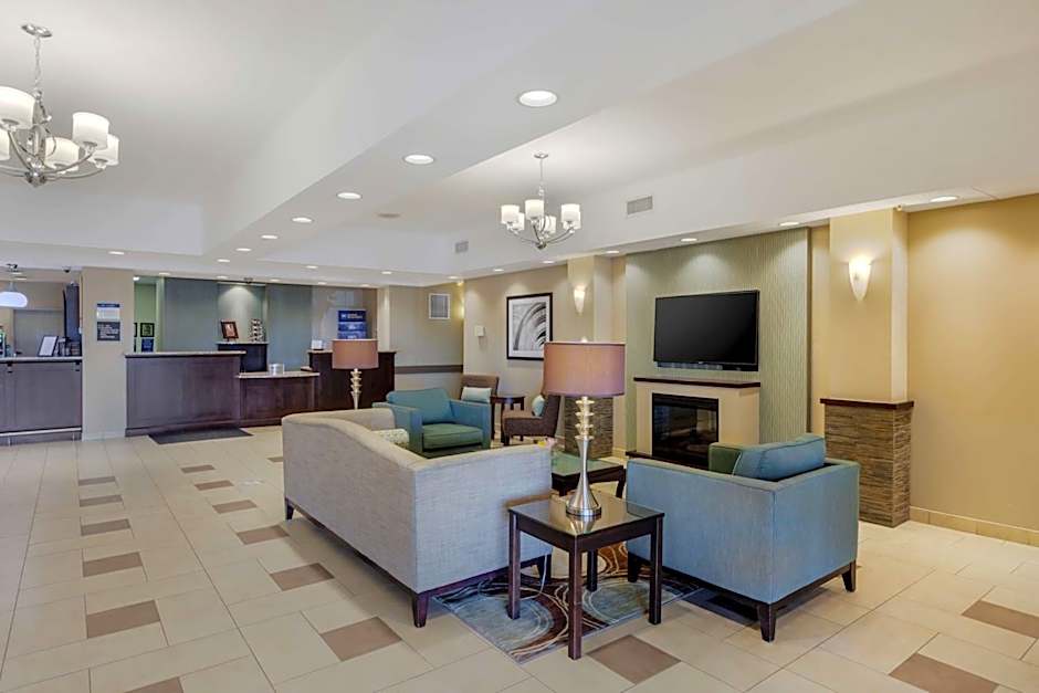 Best Western Plus Walkerton East Ridge Hotel