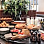 Alexandra Barcelona Hotel, Curio Collection by Hilton