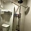 Cozy hotel with Super location near Disney